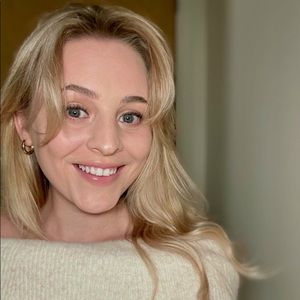 Meet your Posher, Michaela